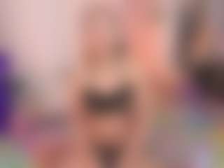 Live cam show with Annhala_ - Show on justonemore.cc