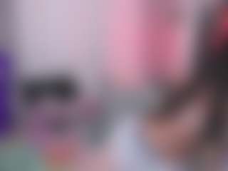 Live cam show with Annhala_ - Show on Uber Horny