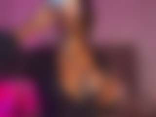kyaraebony's Live Sex Cam Show