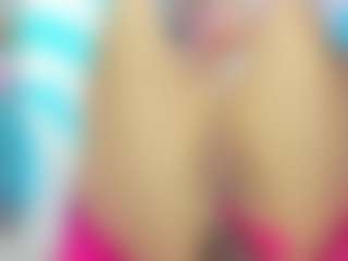 Live cam show with Miss_Sophie - Lush on crypto-cams