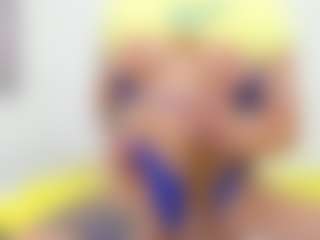 Live cam show with Miss_Sophie - Lush Teen (18+) on Fling VIP Chat