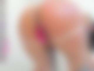 Live cam show with Miss_Sophie - Cute on Camsoda