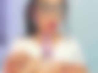 Live cam show with Miss_Sophie - Petite Teen (18+) on Camversity