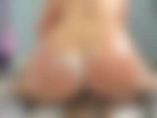 Live cam show with Miss_Sophie - Squirt Toys on Camsoda