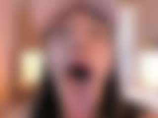 Veronica-Garcia's Live Sex Cam Show