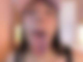 Veronica-Garcia's Live Sex Cam Show