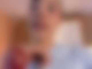 Live cam show with Veronica-Garcia - American Petite on intimatelivegirls.com | colombia
