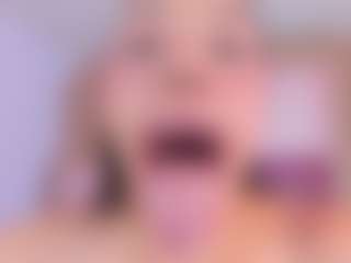 Veronica-Garcia's Live Sex Cam Show