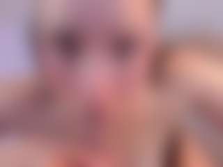 Veronica-Garcia's Live Sex Cam Show