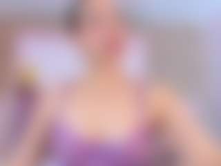Live cam show with Veronica-Garcia - Petite Toys on justonemore.cc