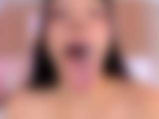 Veronica-Garcia's Live Sex Cam Show