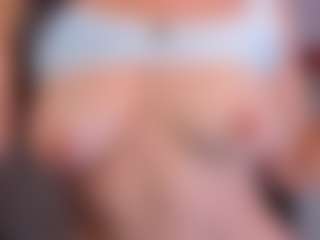 Veronica-Garcia's Live Sex Cam Show