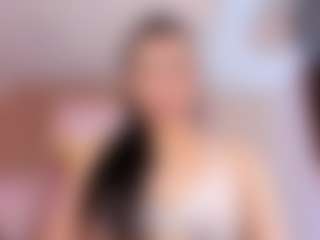 Live cam show with Veronica-Garcia - Latina Petite on Camsoda | colombia