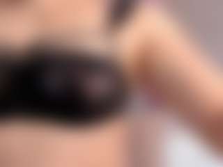 Veronica-Garcia's Live Sex Cam Show