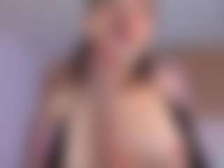 Veronica-Garcia's Live Sex Cam Show