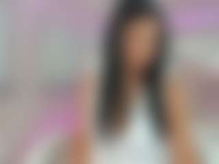 Miss_Diamond_ MILF webcam performer live streaming