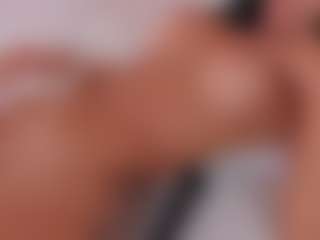 Live cam show with Miss_Diamond_ - Lovense MILF on TastyBlacksLive