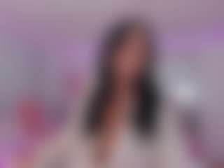 Live cam show with Miss_Diamond_ - Living Room on Streamer API