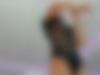 Live cam show with Miss_Diamond_ - Gagging on SmokeAndPoke