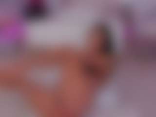 Live cam show with Miss_Diamond_ - Fetish MILF on Fit Hotties