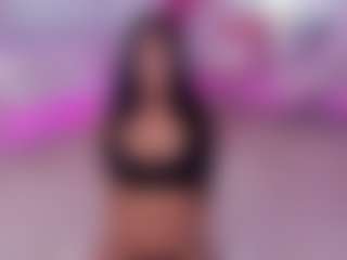 Live cam show with Miss_Diamond_ - Smoking on sexylivex.com