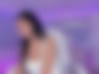 Live-Cam-Show mit Miss_Diamond_ - Gagging auf Camsoda