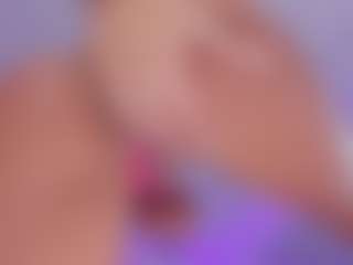 Live cam show with Miss_Diamond_ - Bikini on livesexfox.com