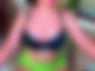 Sandra-Milano's Live Sex Cam Show