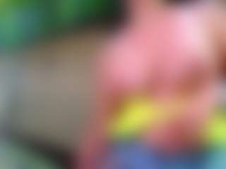 Sandra-Milano's Live Sex Cam Show
