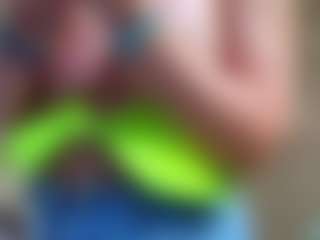 Sandra-Milano's Live Sex Cam Show