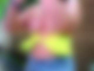 Sandra-Milano's Live Sex Cam Show