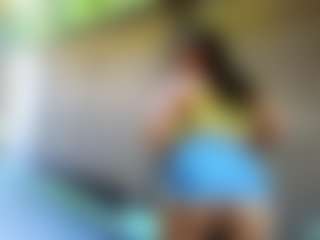 Sandra-Milano's Live Sex Cam Show
