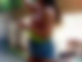 Sandra-Milano's Live Sex Cam Show