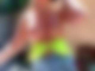 Sandra-Milano's Live Sex Cam Show