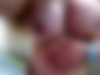Sandra-Milano's Live Sex Cam Show
