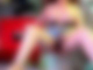 Sandra-Milano's Live Sex Cam Show