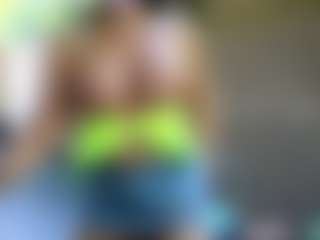 Sandra-Milano's Live Sex Cam Show