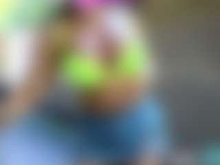 Sandra-Milano's Live Sex Cam Show