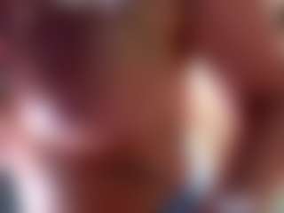 Live cam show with Sandra-Milano - Blonde Hair on StripNow