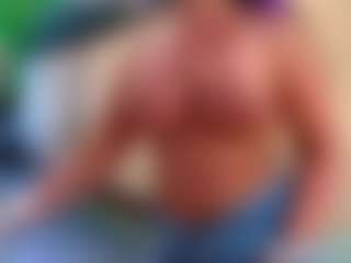 Sandra-Milano's Live Sex Cam Show