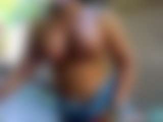 Sandra-Milano's Live Sex Cam Show