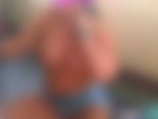 Sandra-Milano's Live Sex Cam Show