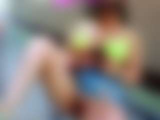 Sandra-Milano's Live Sex Cam Show