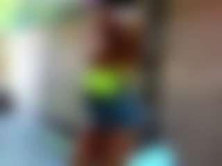 Sandra-Milano's Live Sex Cam Show
