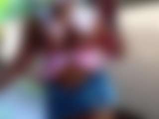 Sandra-Milano's Live Sex Cam Show
