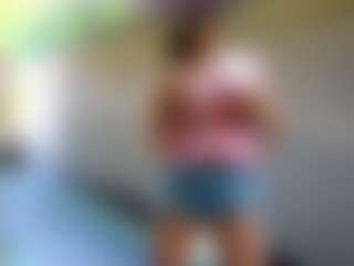 Sandra-Milano's Live Sex Cam Show