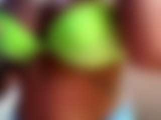 Sandra-Milano's Live Sex Cam Show