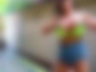 Sandra-Milano's Live Sex Cam Show