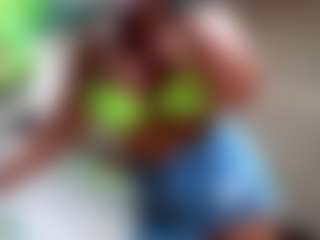 Sandra-Milano's Live Sex Cam Show