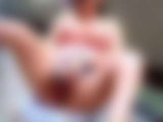Sandra-Milano's Live Sex Cam Show